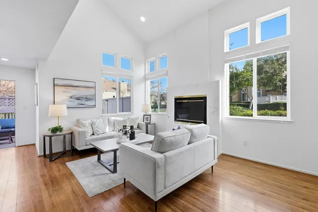 $959,999 | 6957 Rodling Drive, Unit F, San Jose, CA 95138