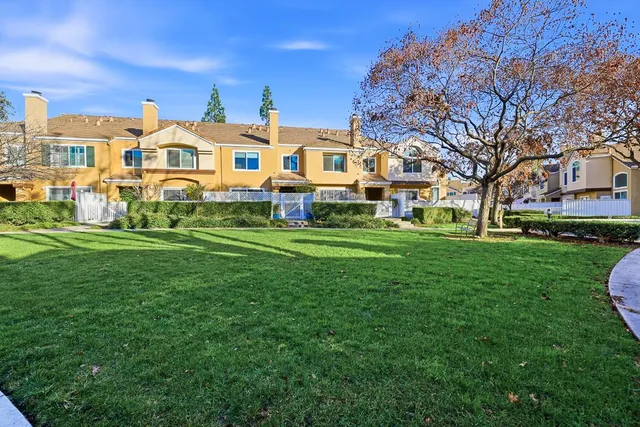 $959,999 | 6957 Rodling Drive, Unit F, San Jose, CA 95138