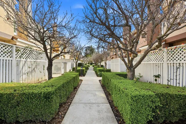 $959,999 | 6957 Rodling Drive, Unit F, San Jose, CA 95138