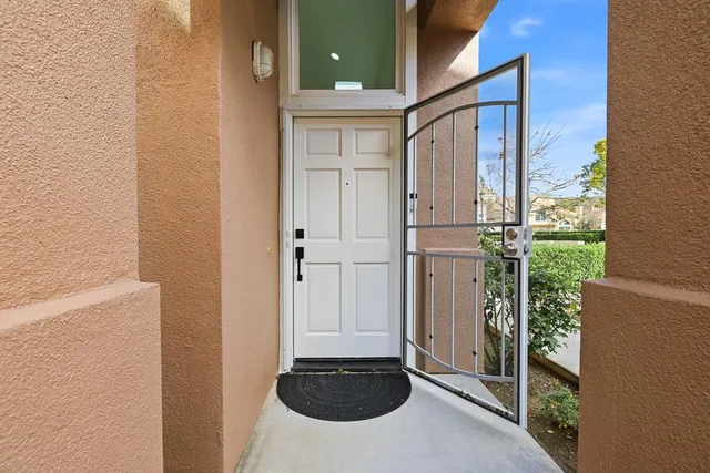 $959,999 | 6957 Rodling Drive, Unit F, San Jose, CA 95138