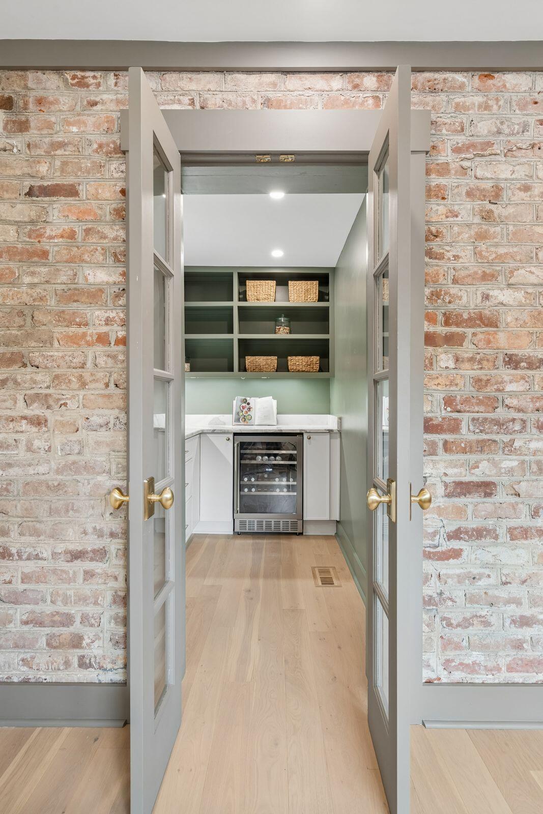 2 Gadsden Street, Unit B Charleston, SC 29401 - Photo 25 of 60