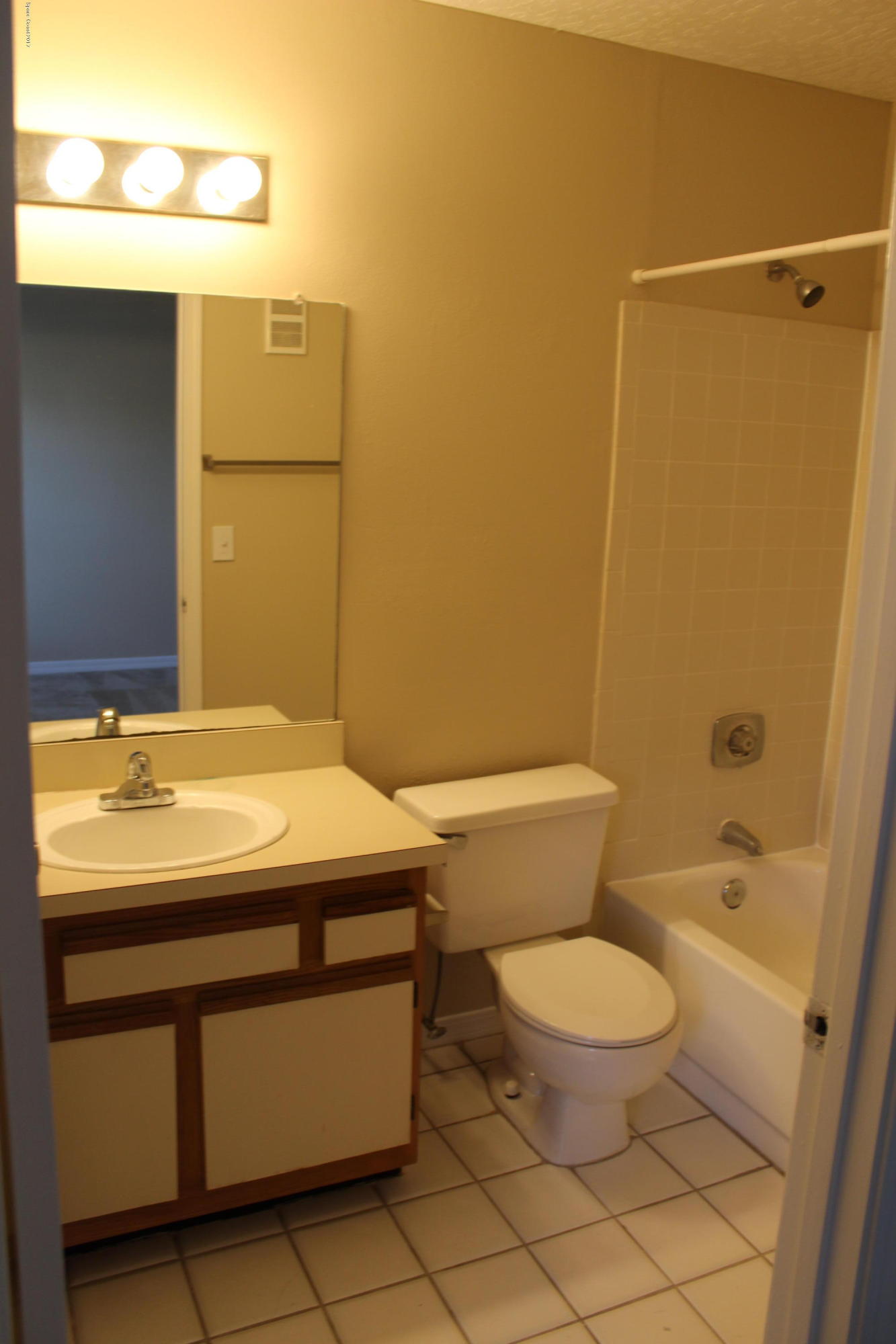 7667 North Wickham Road, Unit 1403 Melbourne, FL 32940 - Photo 15 of 17 IMG_1369