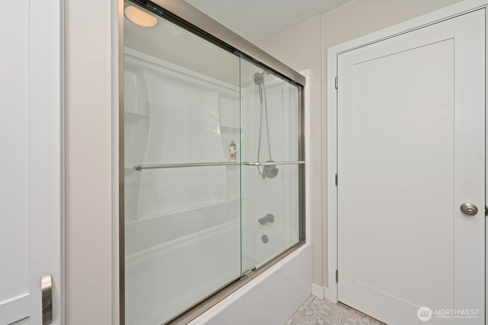 201 Union Avenue Southeast, Unit 13 Renton, WA 98059 - Photo 22 of 32 Gallery Image 22