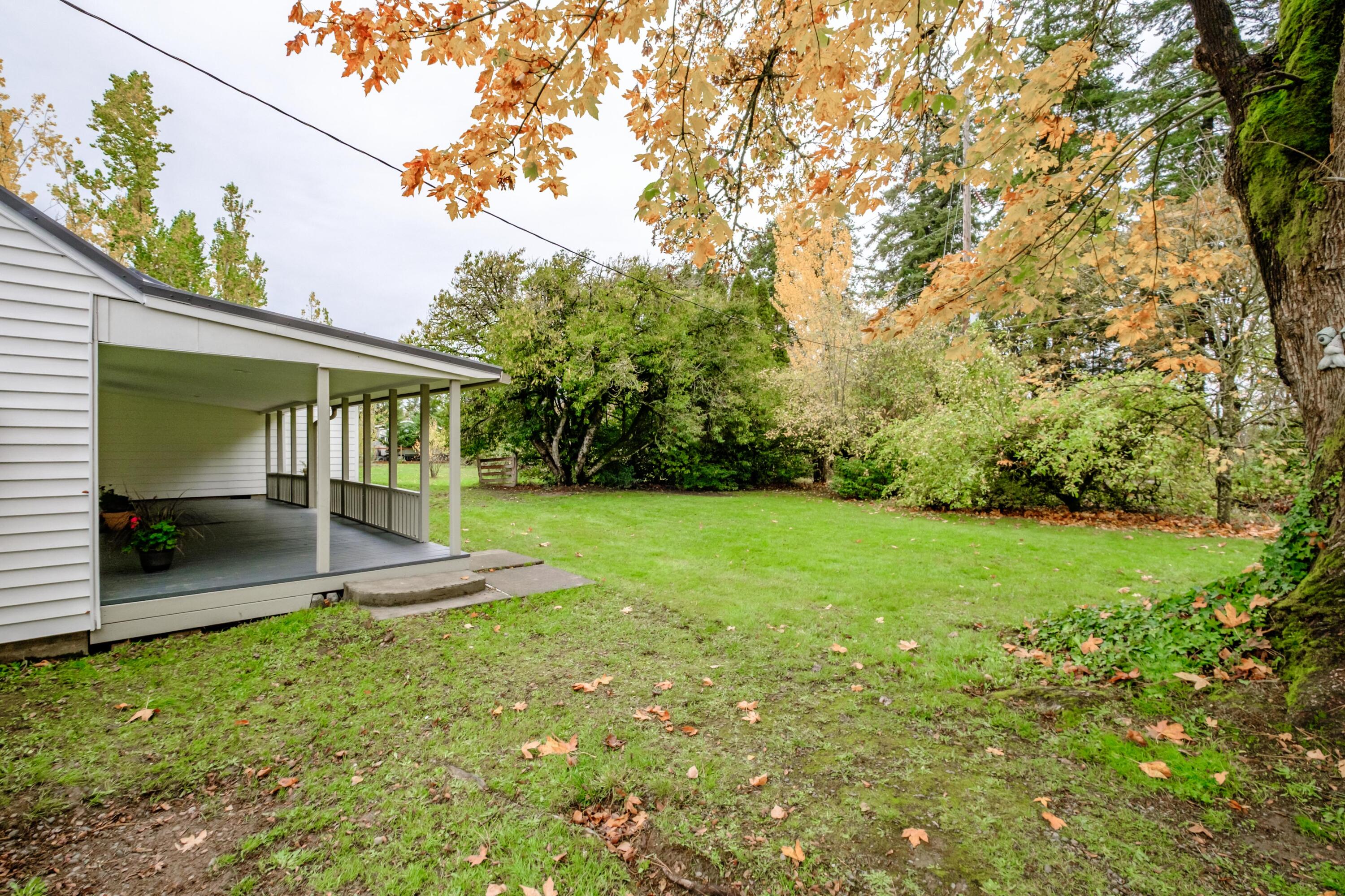 6605 Wallace Road Northwest Salem, OR 97304 - Photo 21 of 44 SOCIAL MEDIA AND FLYERS-45852