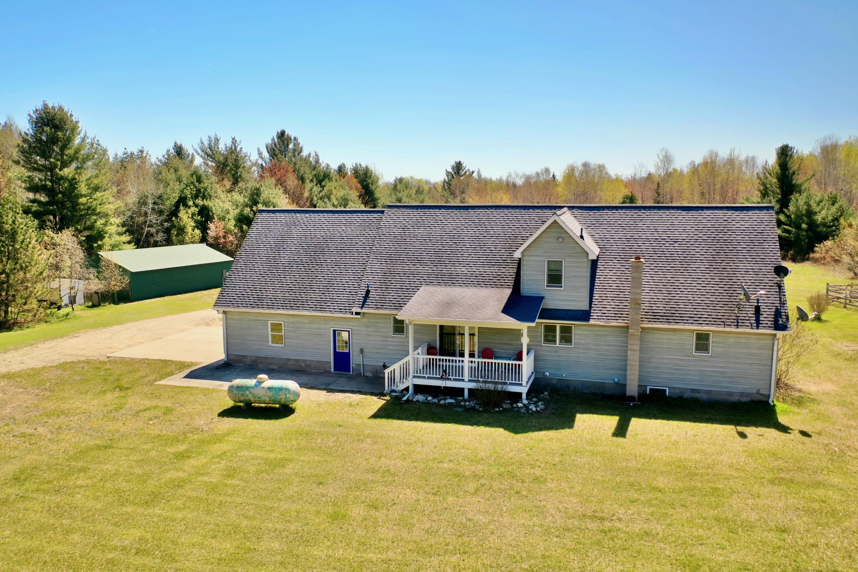 8625 Kate Hanson Road Cheboygan, MI 49721 - Photo 8 of 88 DJI_0951