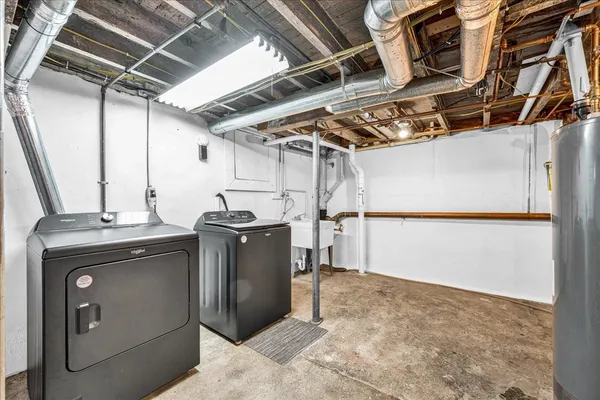 $230,000 | 606 South Main Street, Eureka, IL 61530