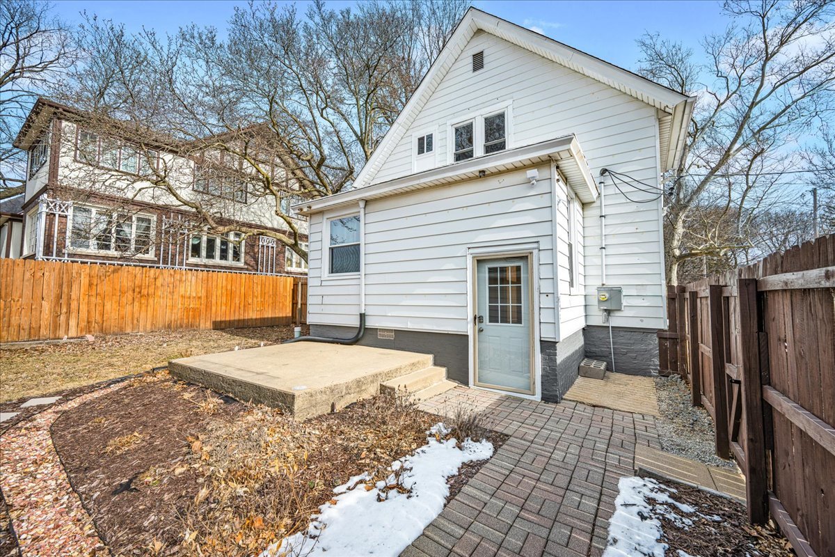 606 South Main Street Eureka, IL 61530 - Photo 25 of 36