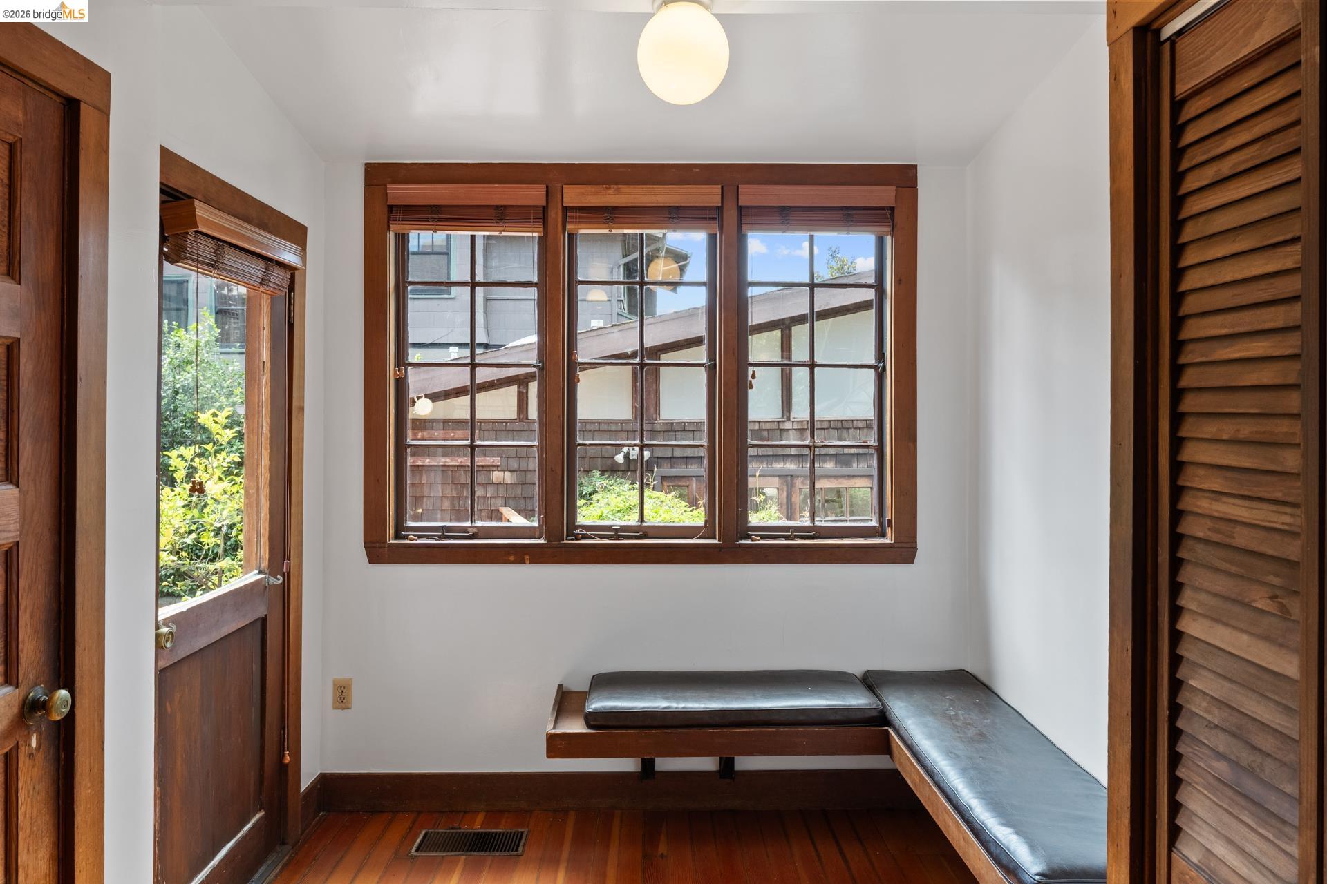 2714 Woolsey Street Berkeley, CA 94705 - Photo 19 of 46
