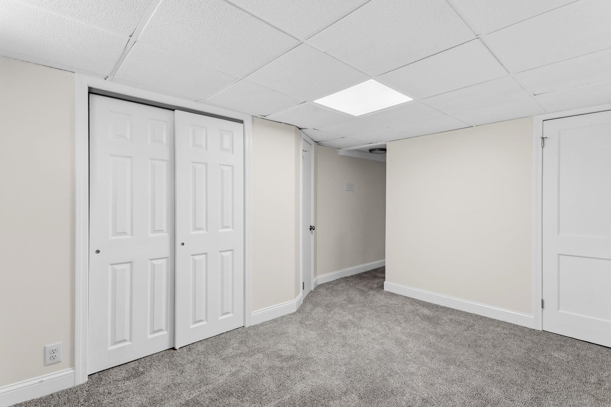 87 St Marie Street Manchester, NH 03102 - Photo 42 of 50