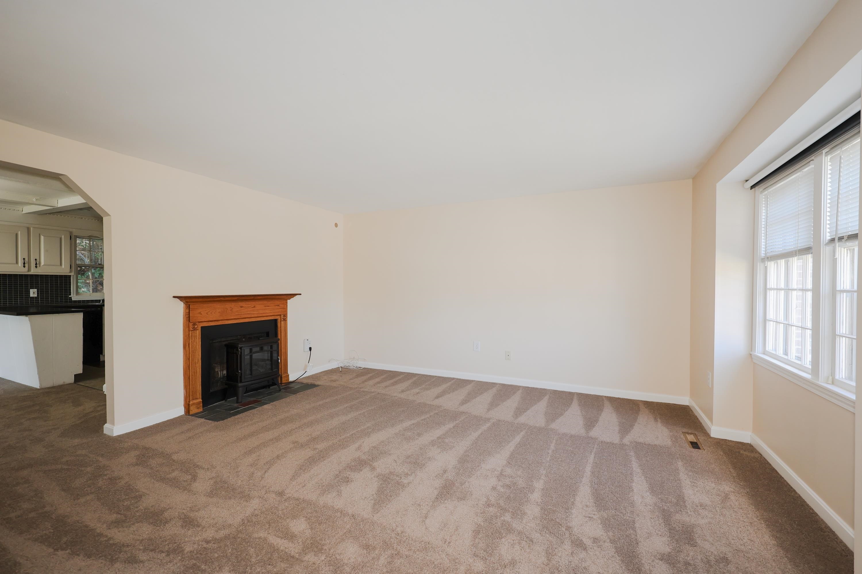21 Cannongate III Road Nashua, NH 03063 - Photo 11 of 32 Gallery Image 11