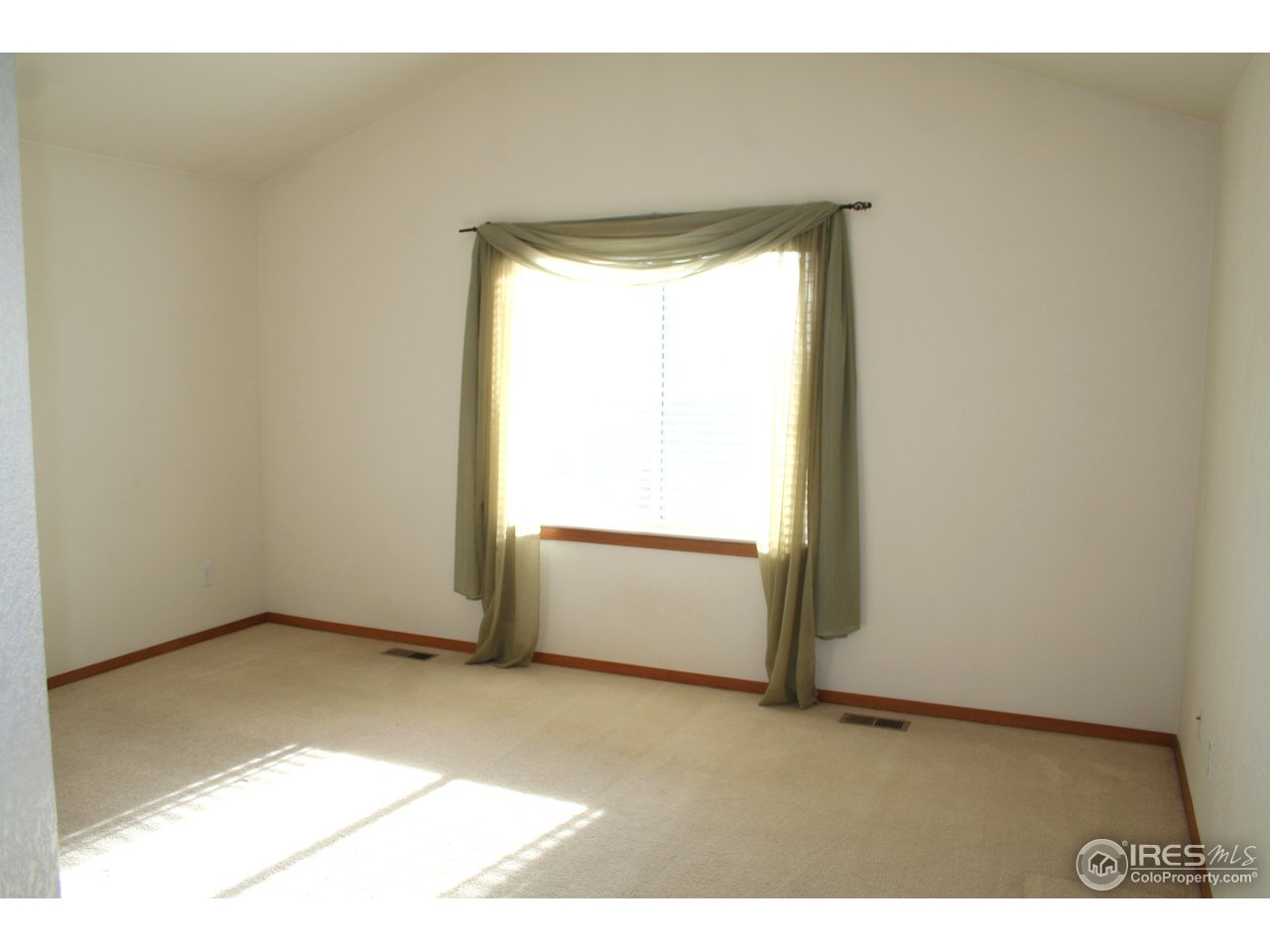 7212 West 23rd St Road Greeley, CO 80634 - Photo 11 of 20 Master Bdrm 15X12