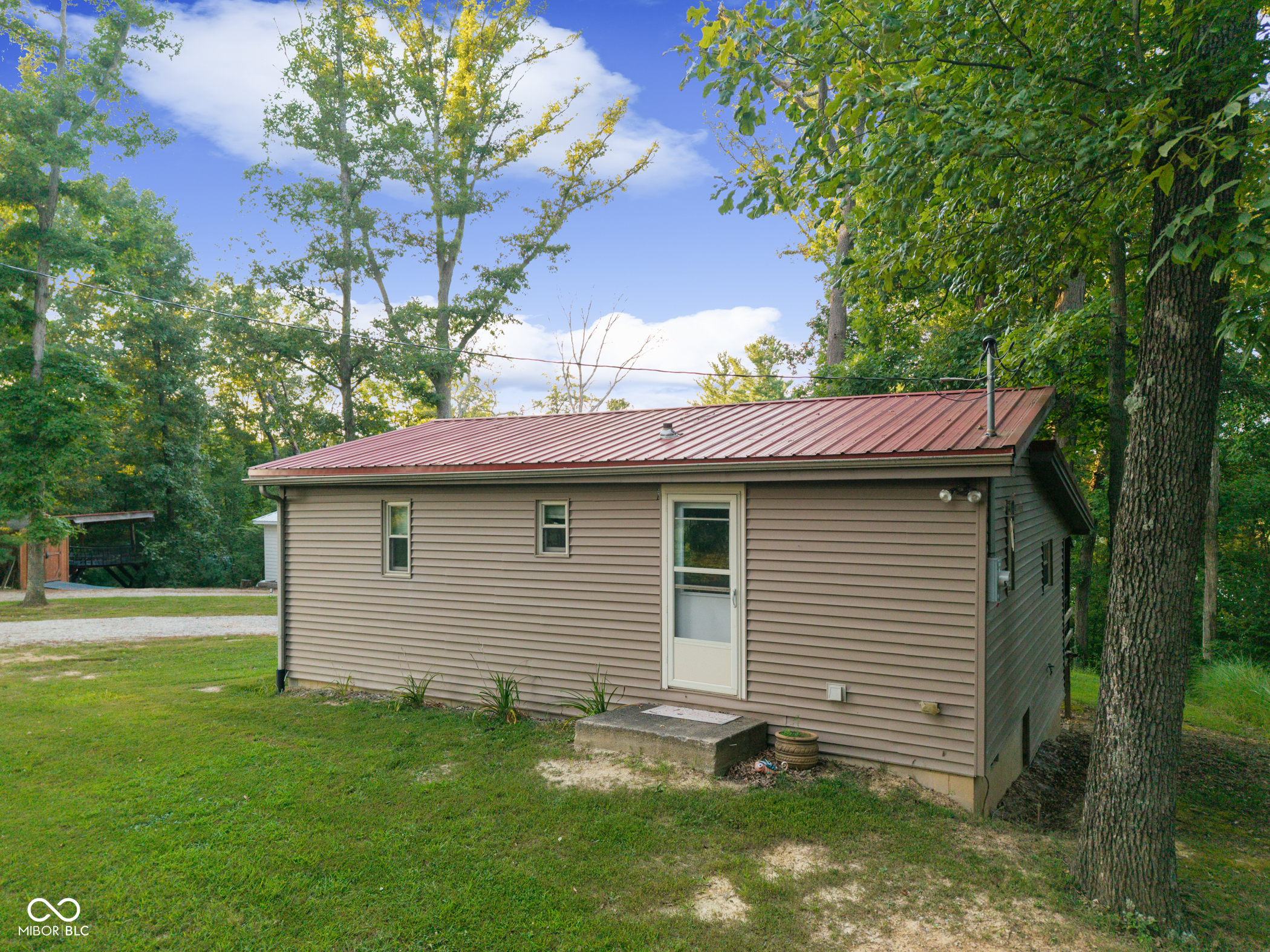146 Lake Road West Seymour, IN 47274 - Photo 5 of 25