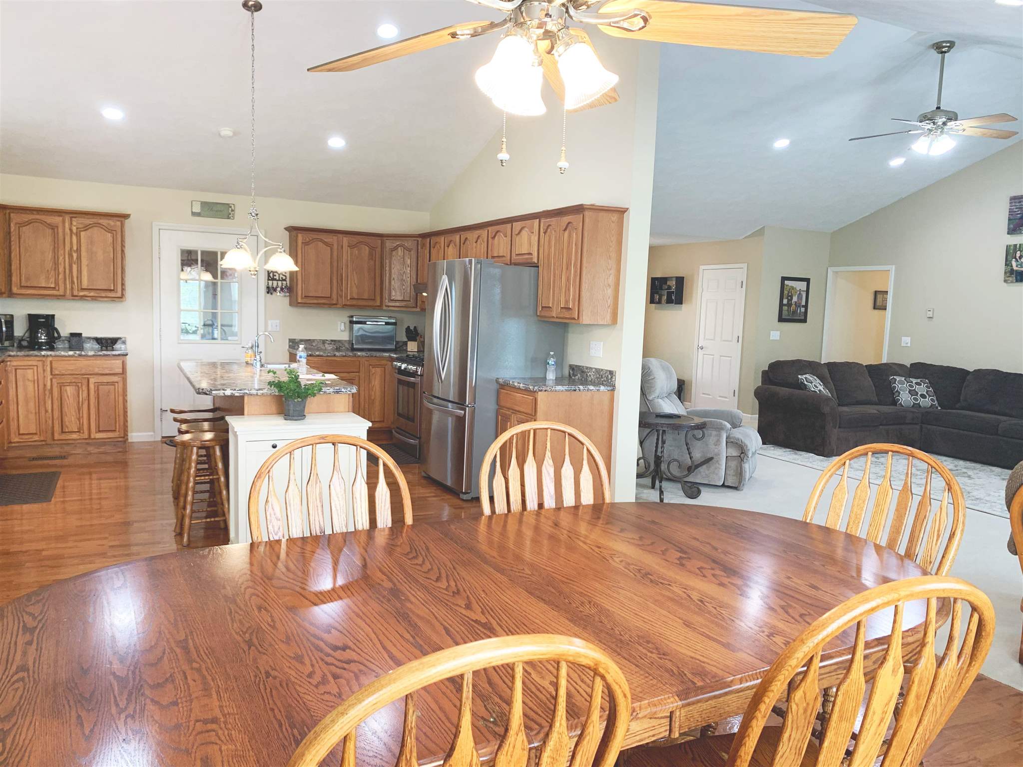 3029 Pine Ridge Drive Herrin, IL 62948 - Photo 9 of 43 Gallery Image 9