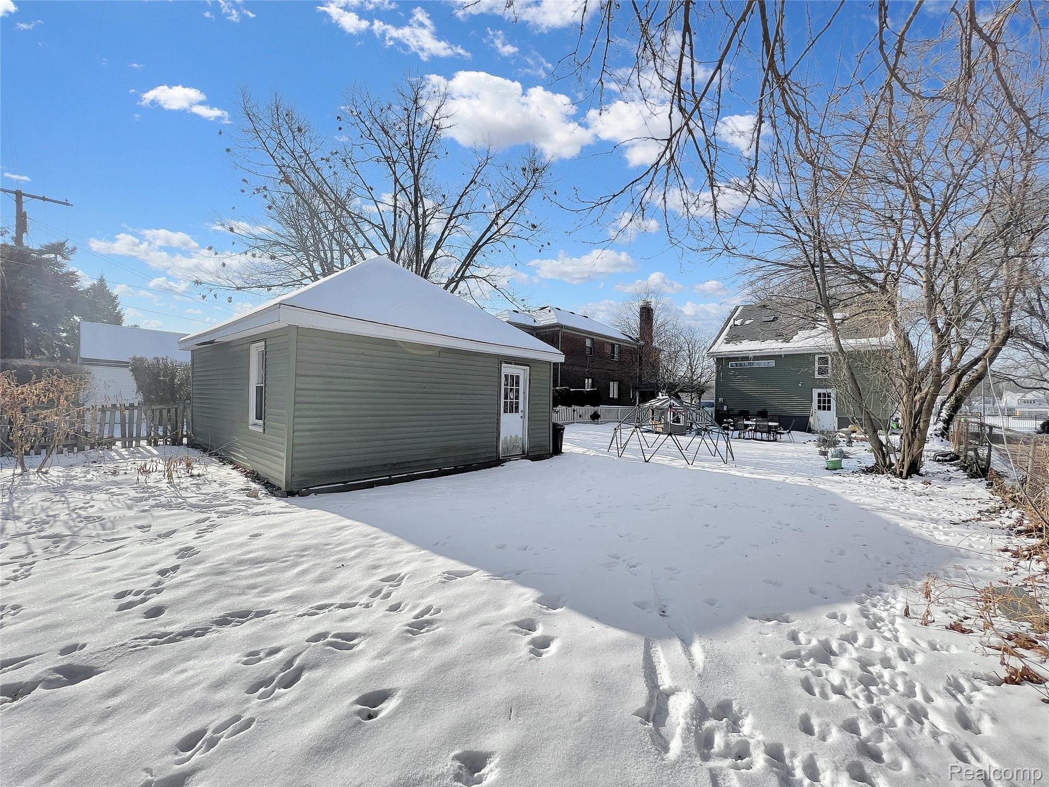 764 Neff Road Grosse Pointe, MI 48230 - Photo 55 of 60 IMG_1801.jpg