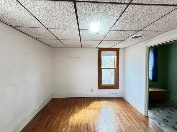 $184,900 | 112 4th Street Northwest, Ortonville, MN 56278