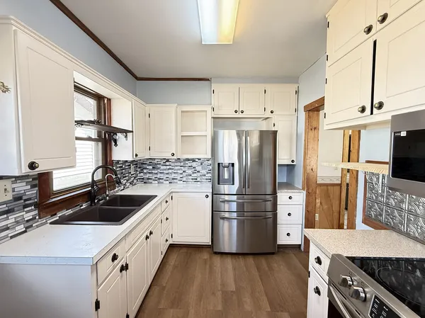 $184,900 | 112 4th Street Northwest, Ortonville, MN 56278