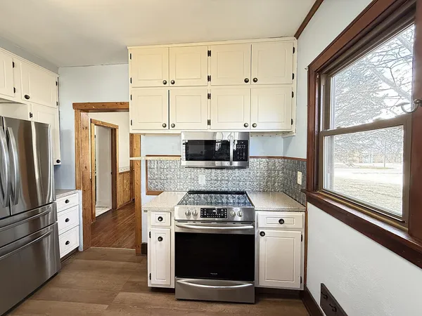 $184,900 | 112 4th Street Northwest, Ortonville, MN 56278