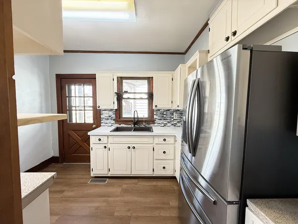 $184,900 | 112 4th Street Northwest, Ortonville, MN 56278