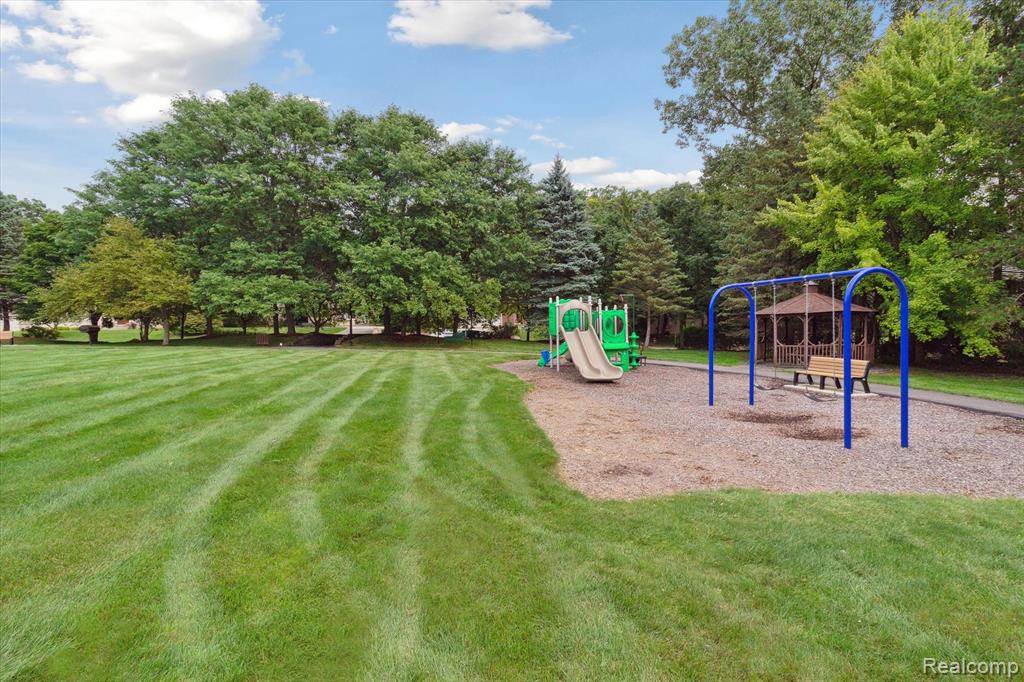2220 Hickory Leaf Drive Rochester Hills, MI 48309 - Photo 60 of 60