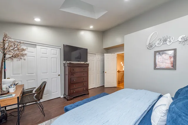 $265,000 | 17828 West Salisbury Drive, Gurnee, IL 60031