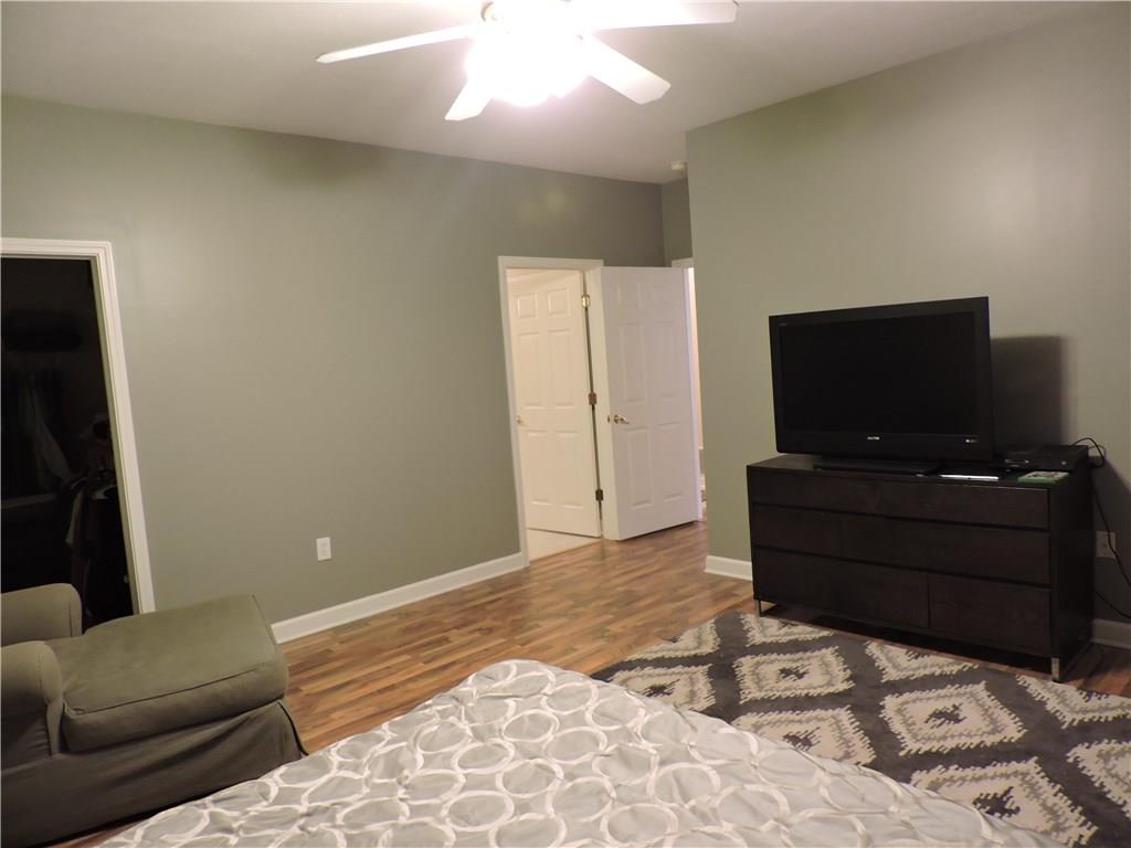 9650 Rialto Trail Indianapolis, IN 46280 - Photo 8 of 12 Gallery Image 8