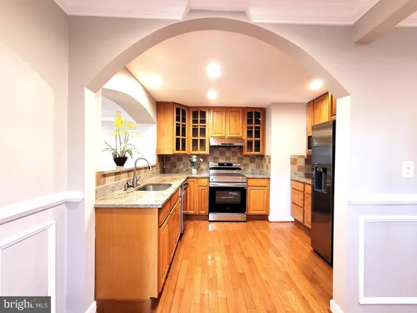 $999,000 | 3605 Crest Drive, Annandale, VA 22003
