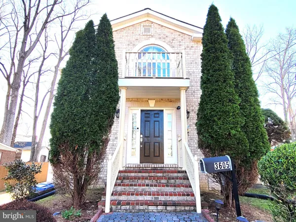 $999,000 | 3605 Crest Drive, Annandale, VA 22003