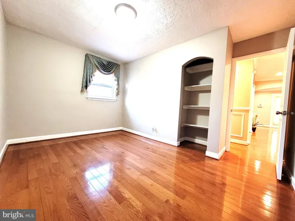 $999,000 | 3605 Crest Drive, Annandale, VA 22003