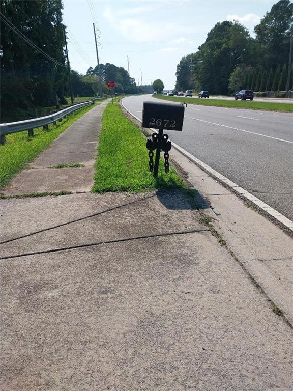 2672 Roswell Road Marietta, GA 30062 - Photo 8 of 17 a view of a ground with a bench
