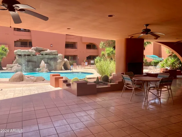 $1,450 | 12222 North Paradise Village Parkway West, Unit 213, Phoenix, AZ 85032