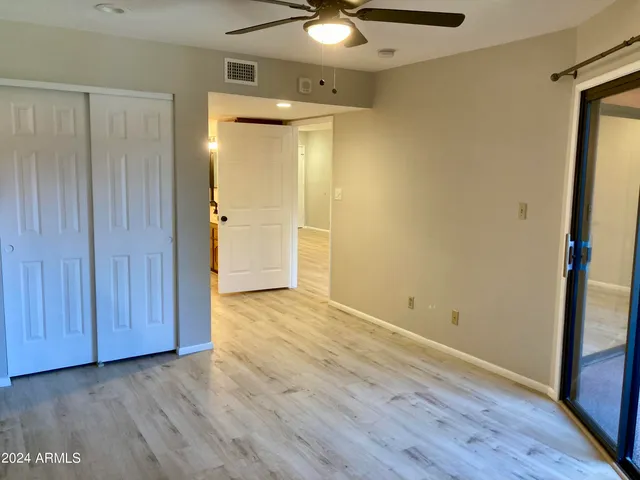 $1,450 | 12222 North Paradise Village Parkway West, Unit 213, Phoenix, AZ 85032