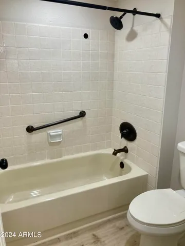 $1,450 | 12222 North Paradise Village Parkway West, Unit 213, Phoenix, AZ 85032