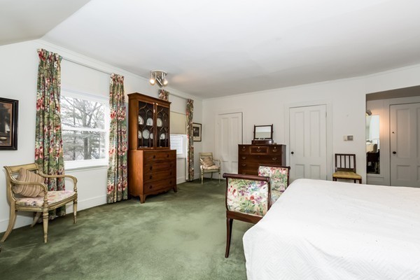 24 Old Neck Road Manchester, MA 01944 - Photo 10 of 20 Gallery Image 10
