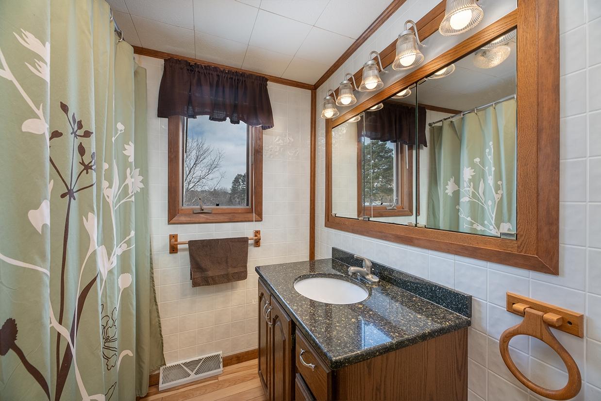1672 Eagle Street Rhinelander, WI 54501 - Photo 8 of 26 Gallery Image 8