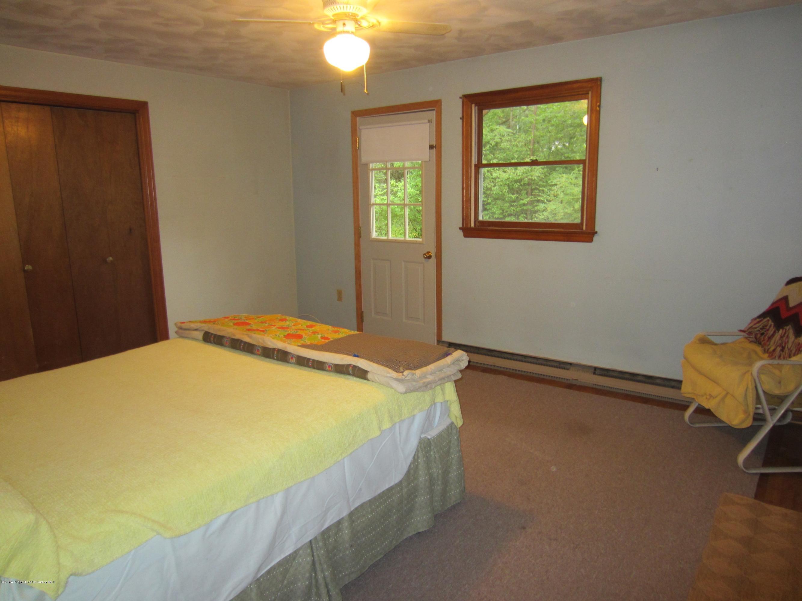 111 Brookside Road Dalton, PA 18414 - Photo 12 of 18 Gallery Image 12