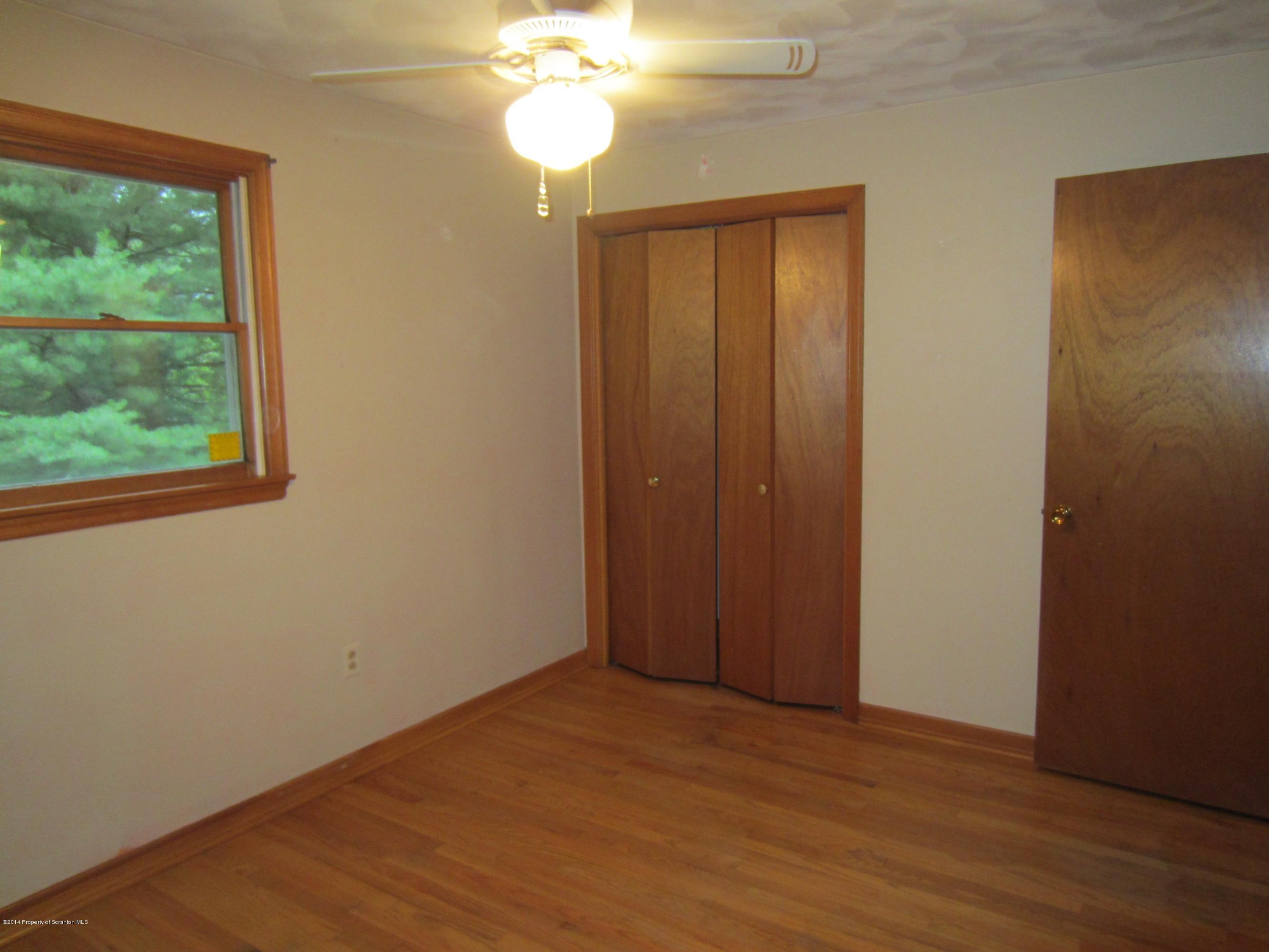 111 Brookside Road Dalton, PA 18414 - Photo 13 of 18 Gallery Image 13