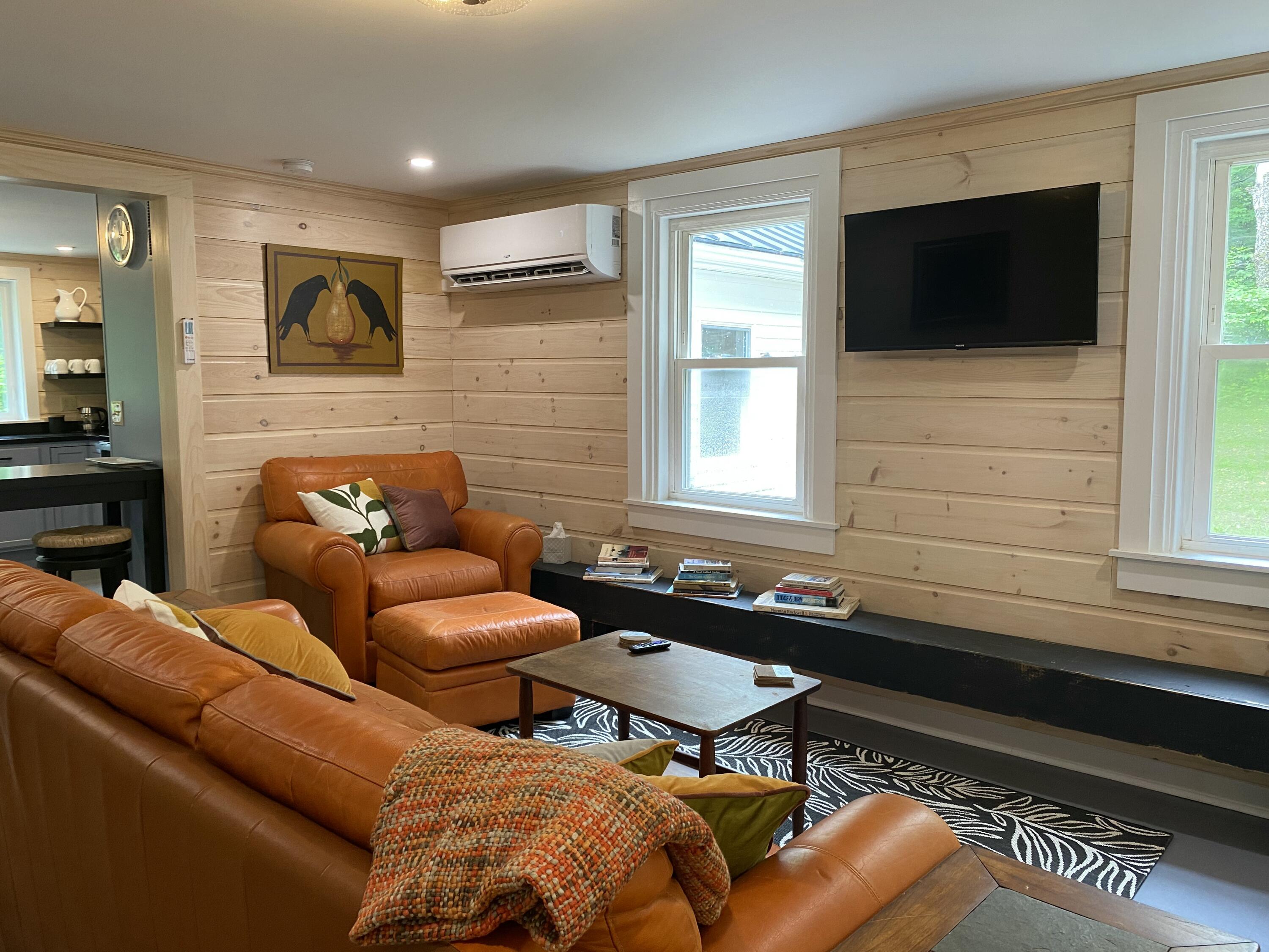 270 Washington Junction Road Hancock, ME 04640 - Photo 14 of 40 Living Room