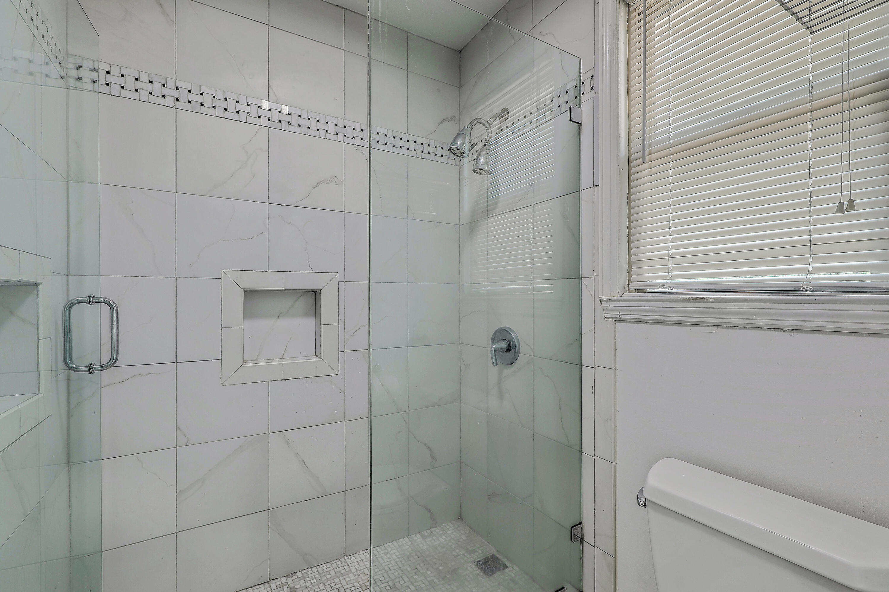 2042 Dogwood Road Charleston, SC 29414 - Photo 32 of 42 0W7A9956_57_58_59_60_61_62