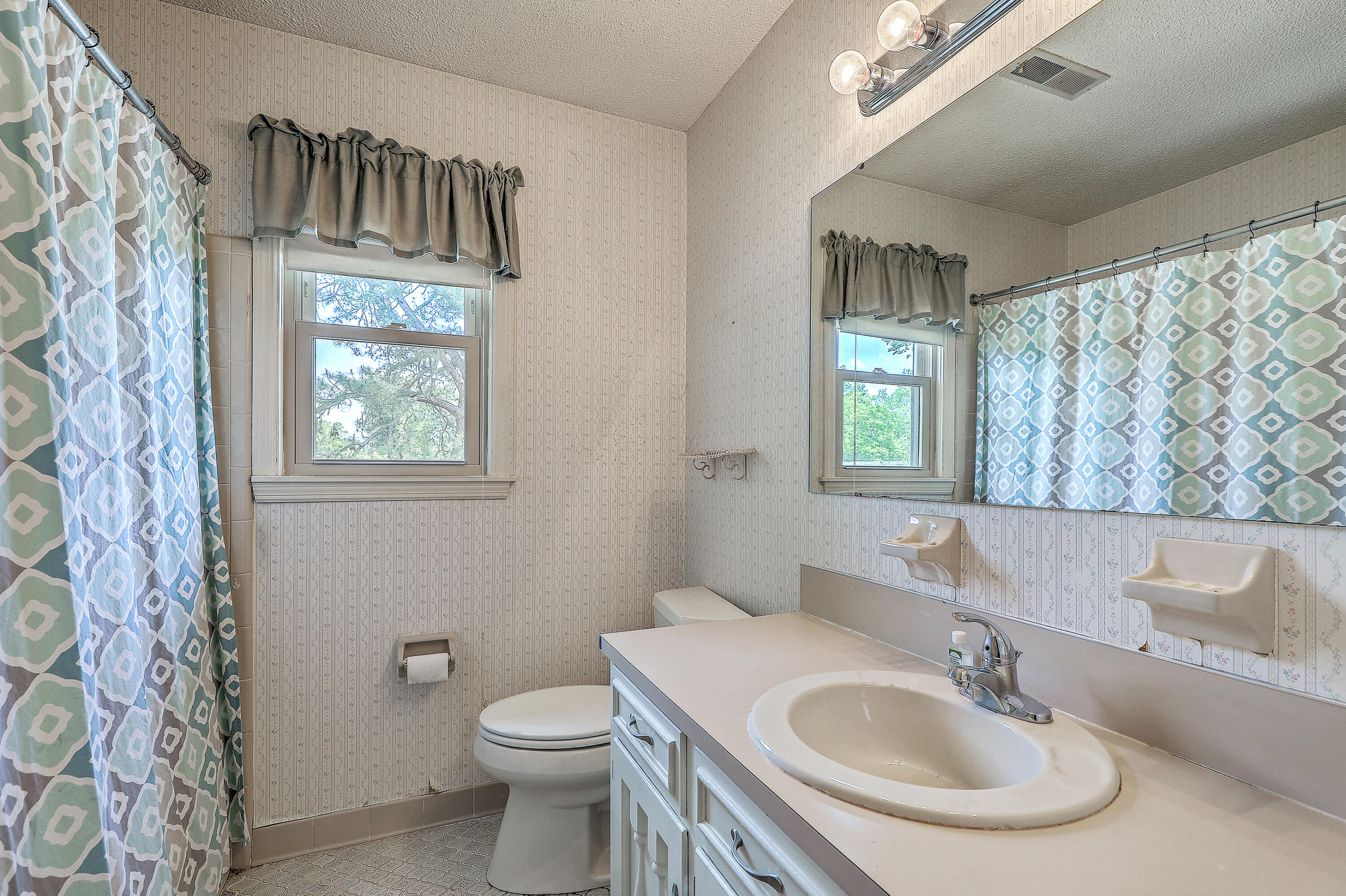 2042 Dogwood Road Charleston, SC 29414 - Photo 33 of 42 0W7A9970_1_2_3_4_5_6