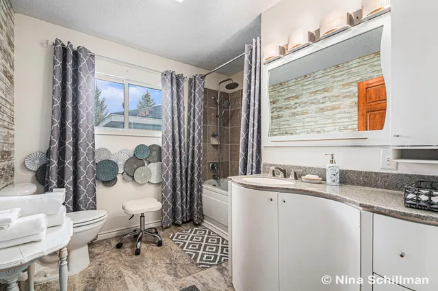 $590,000 | 120 State Street, Newaygo, MI 49337