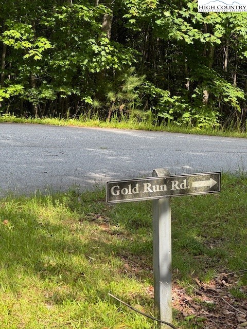 79 Elk Horn Road Ferguson, NC 28624 - Photo 5 of 21 a view of a wooden fence