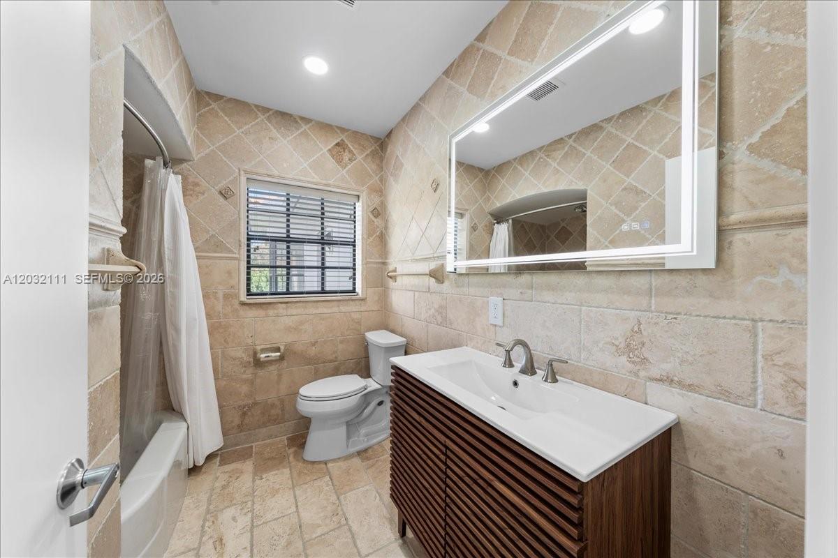 7705 Southwest 66th Street Miami, FL 33143 - Photo 31 of 60