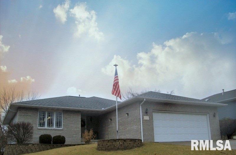 1919 Quail Hollow Road Pekin, IL 61554 - Photo 1 of 28 Gallery Image 1