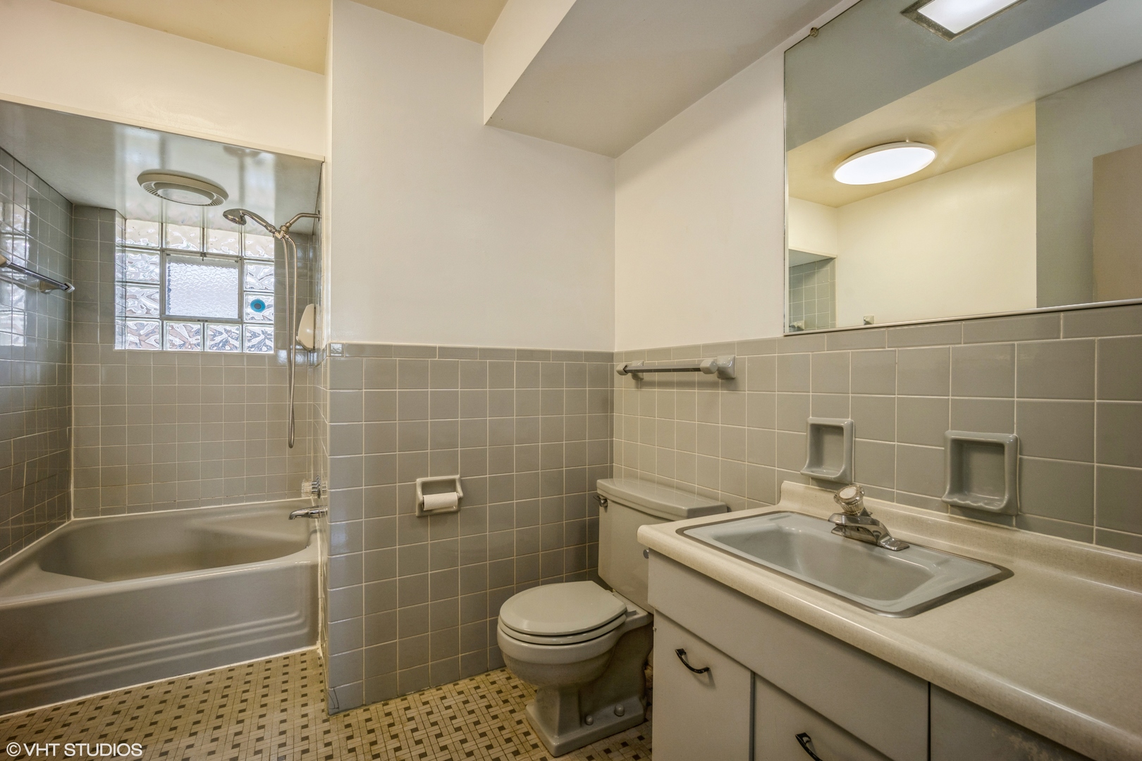 949 Stratford Road Deerfield, IL 60015 - Photo 11 of 15