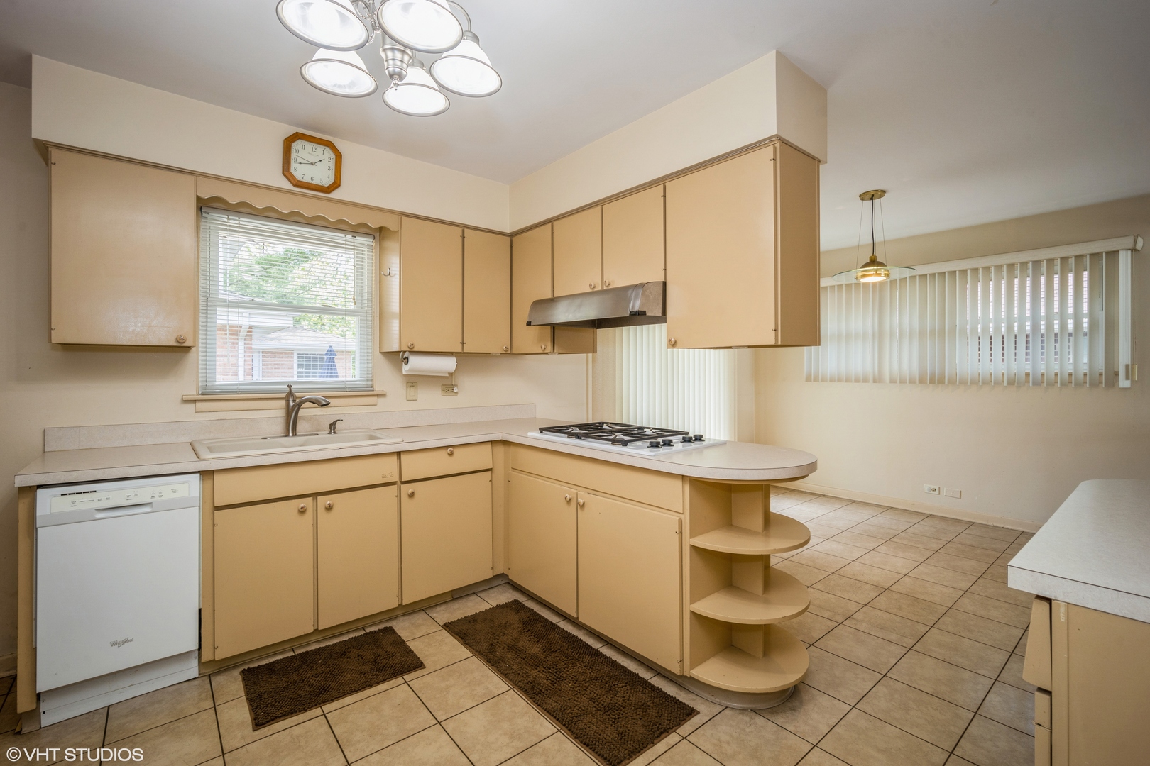 949 Stratford Road Deerfield, IL 60015 - Photo 6 of 15