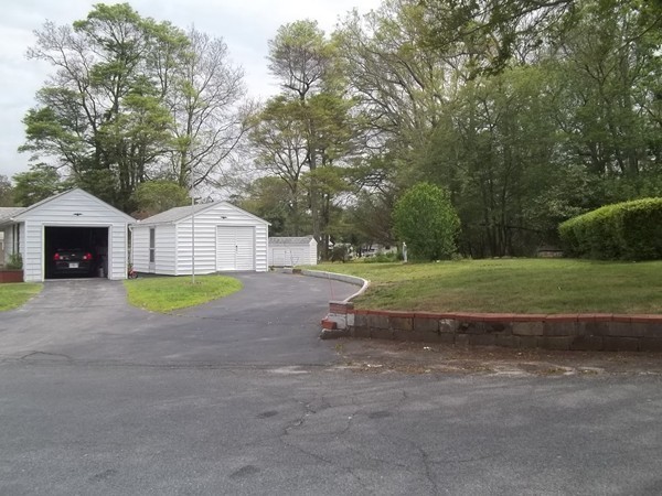 693 State Road Westport, MA 02790 - Photo 9 of 10 Gallery Image 9