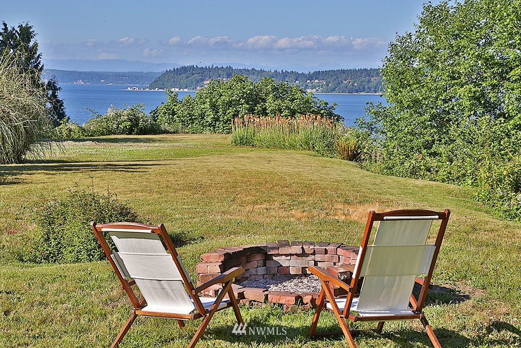 6237 Walnut Way Clinton, WA 98236 - Photo 25 of 25 Gallery Image 25