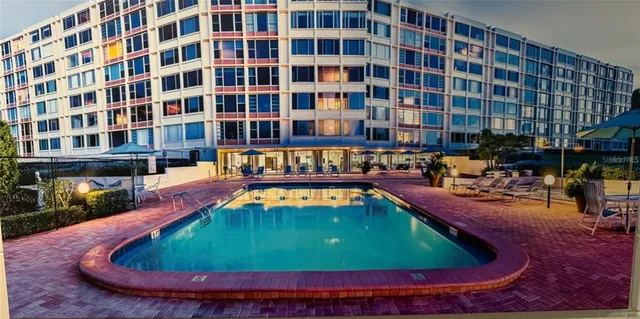 $148,000 | 700 Mirror Terrace Northwest, Unit 404, Winter Haven, FL 33881