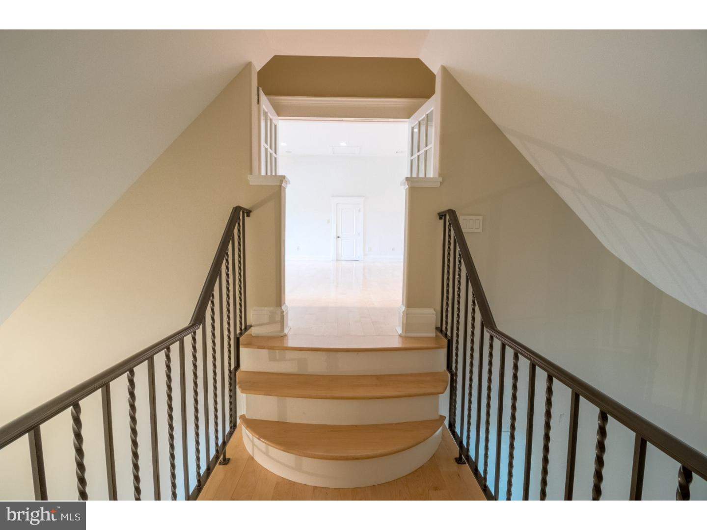 1785 Old Mill Road Bethlehem, PA 18015 - Photo 17 of 25 Gallery Image 17