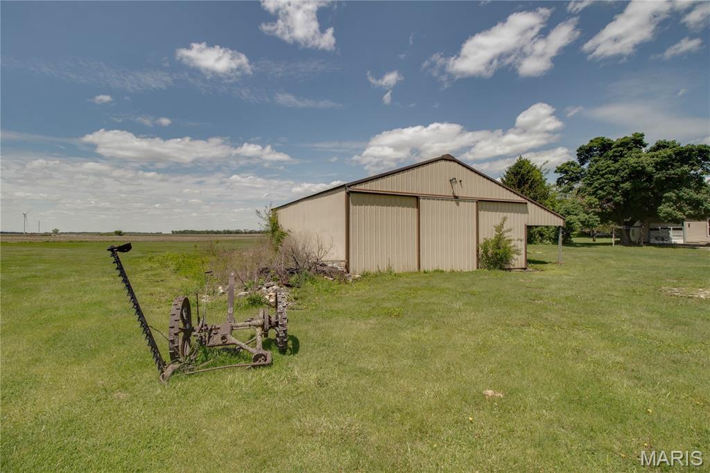 115 North Main Street Modesto, IL 62667 - Photo 44 of 57